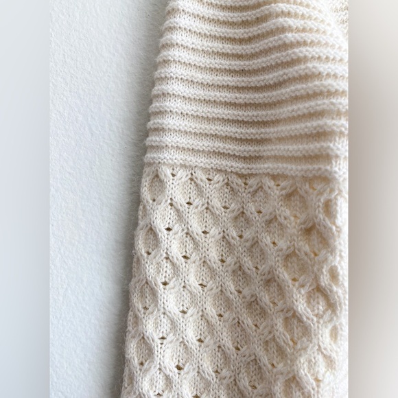 Banana Republic Mohair Wool Cream Cable Knit Pullover Crew Sweater Relaxed Fit S - Picture 7 of 10